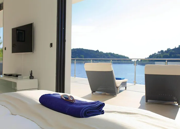 Tatil Evi Six-bedroom In Karbuni *